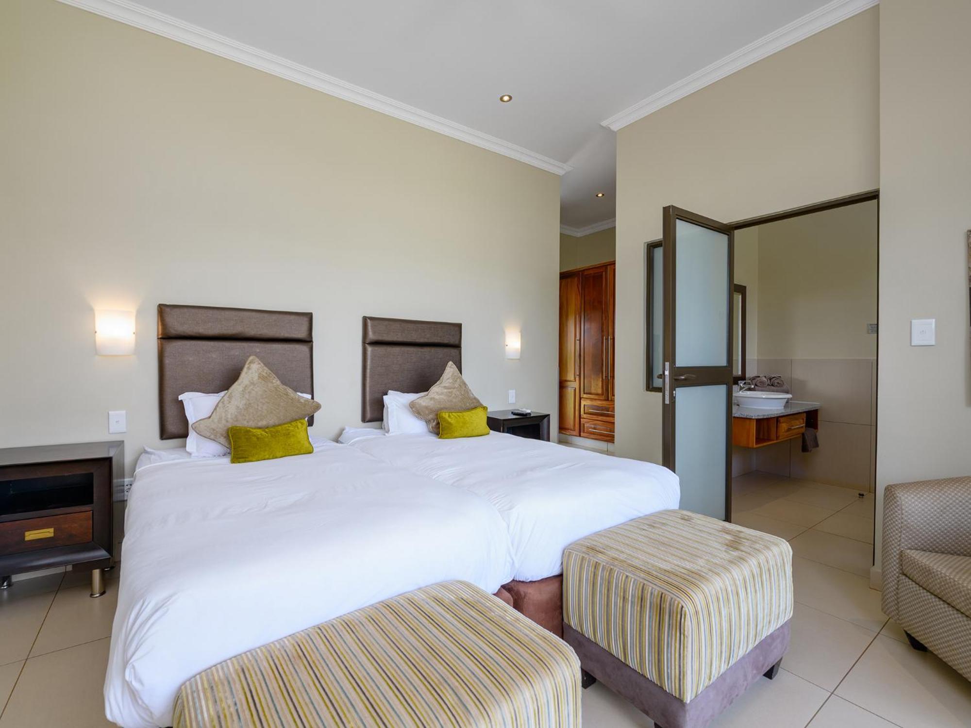 Monomotapa Village @ Legend Golf And Safari Resort Golders Green Exterior foto