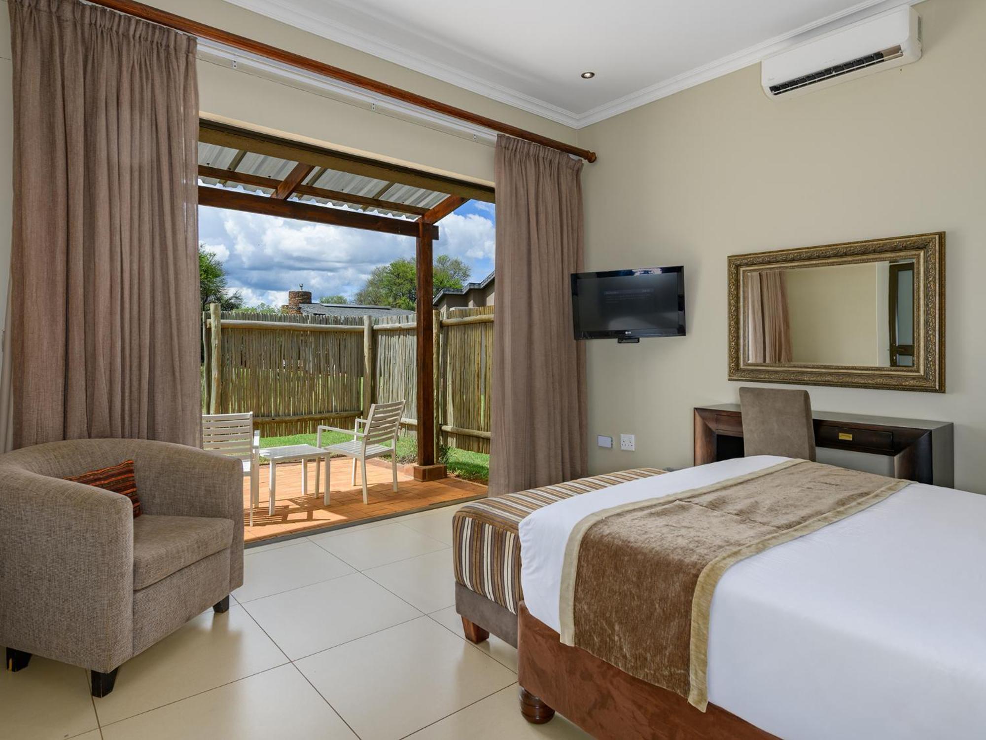 Monomotapa Village @ Legend Golf And Safari Resort Golders Green Exterior foto