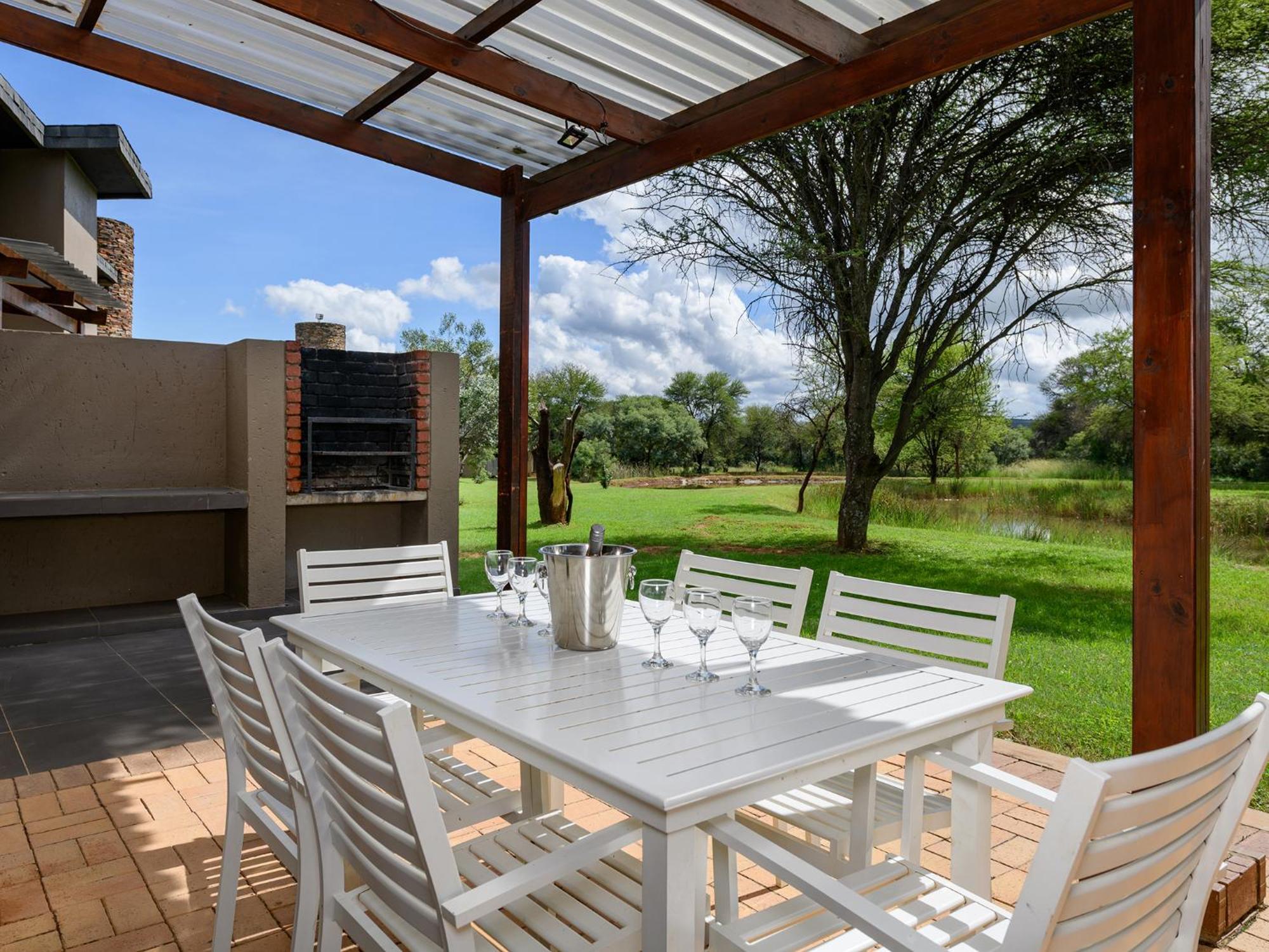Monomotapa Village @ Legend Golf And Safari Resort Golders Green Exterior foto