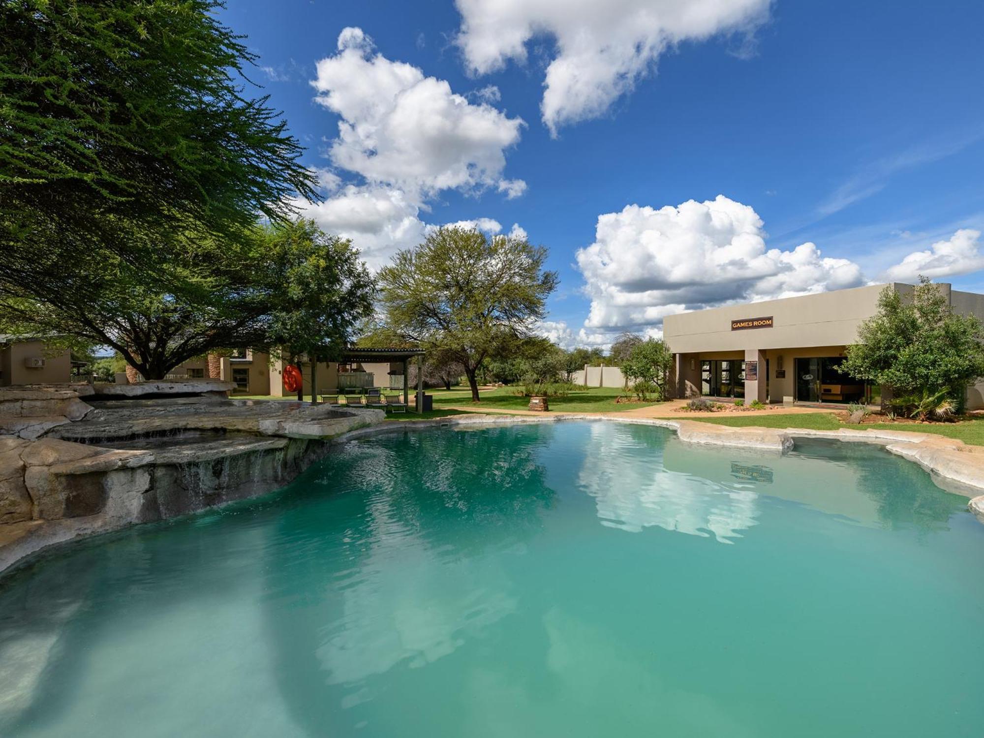 Monomotapa Village @ Legend Golf And Safari Resort Golders Green Exterior foto